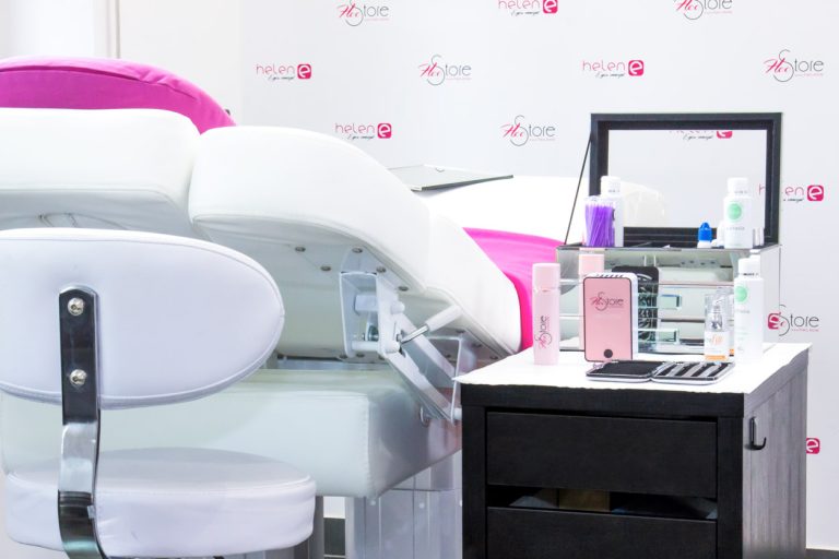 dettaglio cuscino del letto studio