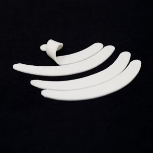 Patch-Extension-Senza-Gel-microfoam 4 patch ciglia extension in linea di cui uno ripiegato