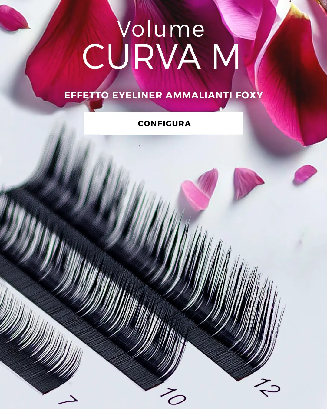 foto di tre strisce di ciglia volume curva elle sdraiate su fondo di petali rosa